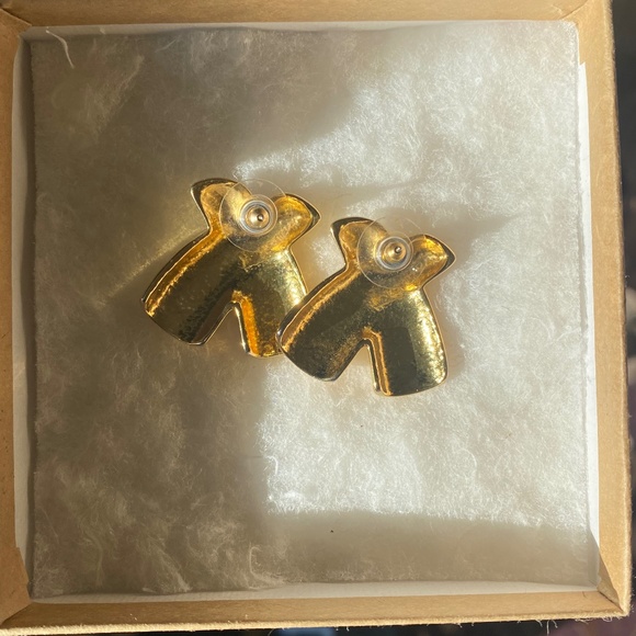 Vintage Gold Toned Cross Earrings - Picture 3 of 3